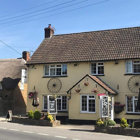 The George At Donyatt Bed and Breakfast Ilminster Buitenkant foto